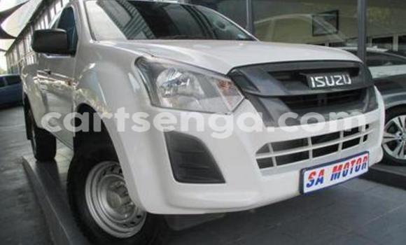 Acheter Occasion Voiture Isuzu KB Blanc à Mbabane, Manzini Acheter Occasion Voiture Isuzu KB Blanc à Mbabane, Manzini
