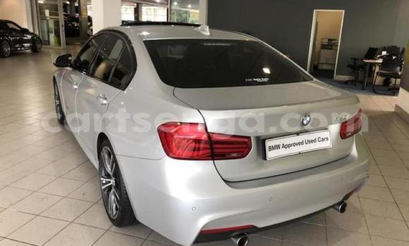 Acheter Occasion Voiture BMW 3–Series Gris à Ezulwini, Hhohho Acheter Occasion Voiture BMW 3–Series Gris à Ezulwini, Hhohho