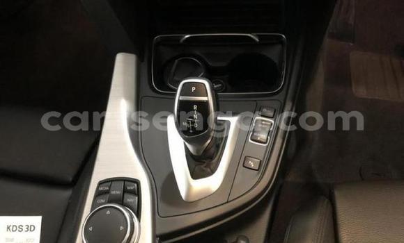 Acheter Occasion Voiture BMW 3–Series Gris à Ezulwini, Hhohho Acheter Occasion Voiture BMW 3–Series Gris à Ezulwini, Hhohho