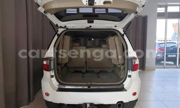 Buy Used Toyota Fortuner White Car in Manzini in Manzini Buy Used Toyota Fortuner White Car in Manzini in Manzini