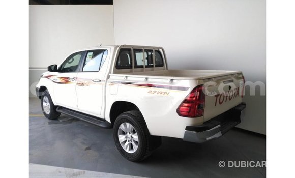 Buy Import Toyota Hilux White Car in Import - Dubai in Hhohho Buy Import Toyota Hilux White Car in Import - Dubai in Hhohho