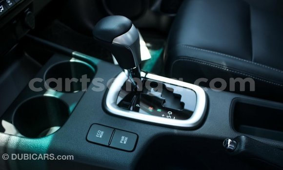 Acheter Import Voiture Toyota Hilux Noir à Import - Dubai, Hhohho Acheter Import Voiture Toyota Hilux Noir à Import - Dubai, Hhohho