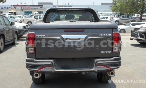 Acheter Import Voiture Toyota Hilux Noir à Import - Dubai, Hhohho Acheter Import Voiture Toyota Hilux Noir à Import - Dubai, Hhohho