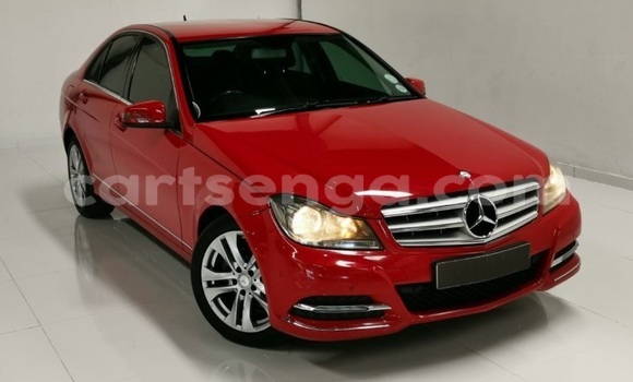 Acheter Occasion Voiture Mercedes‒Benz C–Class Rouge à Ezulwini, Hhohho Acheter Occasion Voiture Mercedes‒Benz C–Class Rouge à Ezulwini, Hhohho