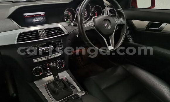 Acheter Occasion Voiture Mercedes‒Benz C–Class Rouge à Ezulwini, Hhohho Acheter Occasion Voiture Mercedes‒Benz C–Class Rouge à Ezulwini, Hhohho