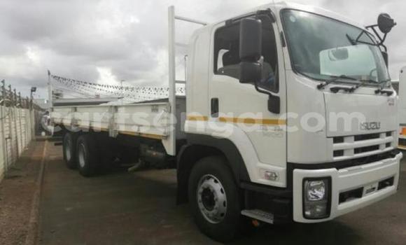 Nunua Ilio tumika Isuzu FTR 850 White Lori ndani ya Tabankulu nchini Wilaya ya Lubombo Nunua Ilio tumika Isuzu FTR 850 White Lori ndani ya Tabankulu nchini Wilaya ya Lubombo