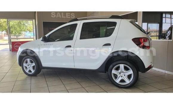 Acheter Occasion Voiture Renault Sandero Blanc à Mbabane, Manzini Acheter Occasion Voiture Renault Sandero Blanc à Mbabane, Manzini