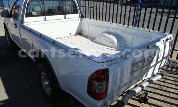 Buy Used Isuzu KB White Car in Ezulwini in Hhohho Buy Used Isuzu KB White Car in Ezulwini in Hhohho
