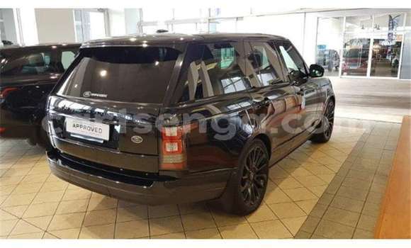 Buy Used Land Rover Range Rover Black Car in Bhunya in Manzini Buy Used Land Rover Range Rover Black Car in Bhunya in Manzini