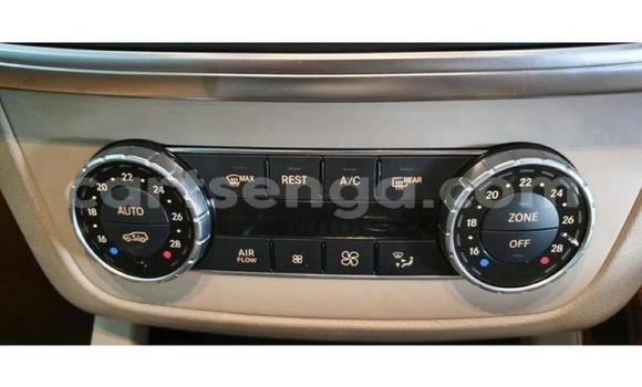 Acheter Occasion Voiture Mercedes‒Benz M-klasse AMG Blanc à Manzini, Manzini Acheter Occasion Voiture Mercedes‒Benz M-klasse AMG Blanc à Manzini, Manzini