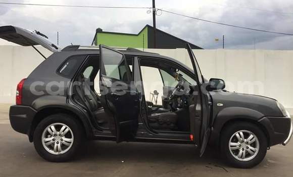 Buy Used Hyundai Tucson Black Car in Ezulwini in Hhohho Buy Used Hyundai Tucson Black Car in Ezulwini in Hhohho