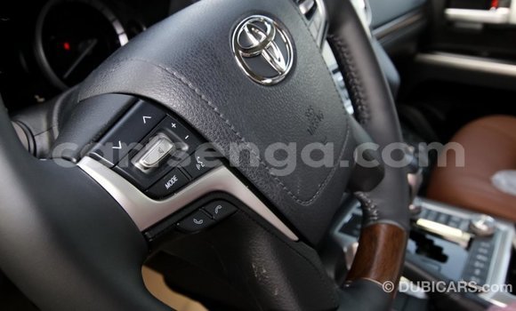 Buy Import Toyota Land Cruiser Black Car in Import - Dubai in Hhohho Buy Import Toyota Land Cruiser Black Car in Import - Dubai in Hhohho