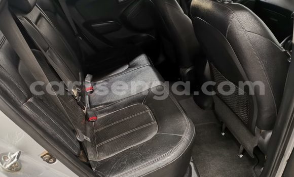 Buy Used Hyundai ix35 Silver Car in Mbabane in Manzini Buy Used Hyundai ix35 Silver Car in Mbabane in Manzini