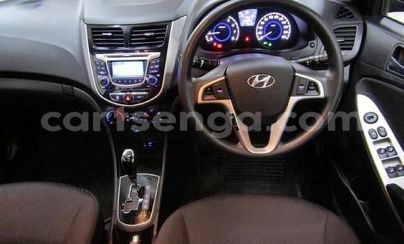 Acheter Occasion Voiture Hyundai Accent Noir à Bulembu, Hhohho Acheter Occasion Voiture Hyundai Accent Noir à Bulembu, Hhohho
