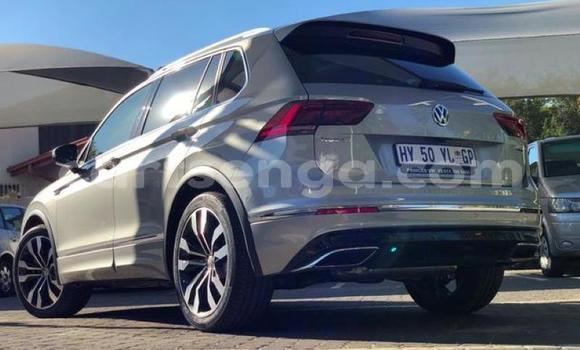 Nunua Ilio tumika Volkswagen Tiguan Silver Gari ndani ya Manzini nchini Manzini Nunua Ilio tumika Volkswagen Tiguan Silver Gari ndani ya Manzini nchini Manzini