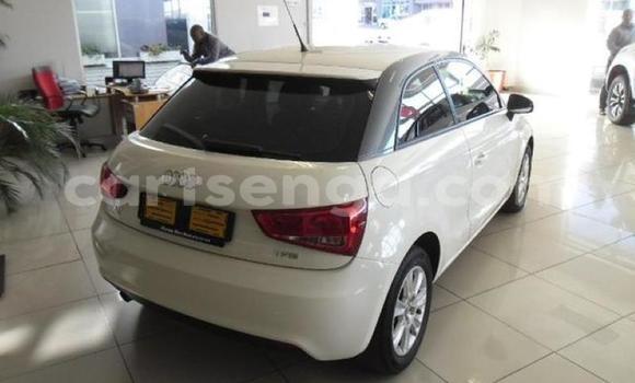 Nunua Ilio tumika Audi A1 White Gari ndani ya Manzini nchini Manzini Nunua Ilio tumika Audi A1 White Gari ndani ya Manzini nchini Manzini