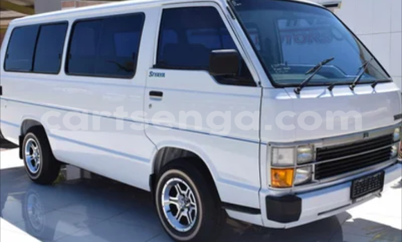 Buy Used Toyota Hiace White Car in Bhunya in Manzini Buy Used Toyota Hiace White Car in Bhunya in Manzini