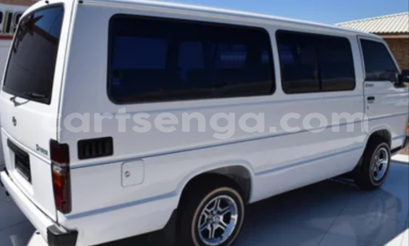 Buy Used Toyota Hiace White Car in Bhunya in Manzini Buy Used Toyota Hiace White Car in Bhunya in Manzini