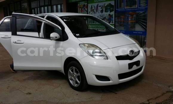 Buy Used Toyota Vitz Silver Car in Manzini in Swaziland Buy Used Toyota Vitz Silver Car in Manzini in Swaziland