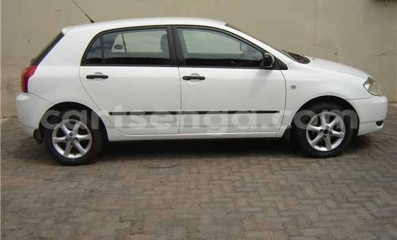 Buy Used Toyota Runx White Car in Ezulwini in Hhohho Buy Used Toyota Runx White Car in Ezulwini in Hhohho
