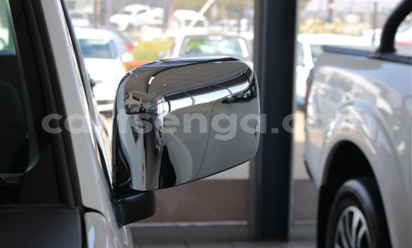 Acheter Occasion Voiture Nissan Hardbody Blanc à Manzini, Manzini Acheter Occasion Voiture Nissan Hardbody Blanc à Manzini, Manzini