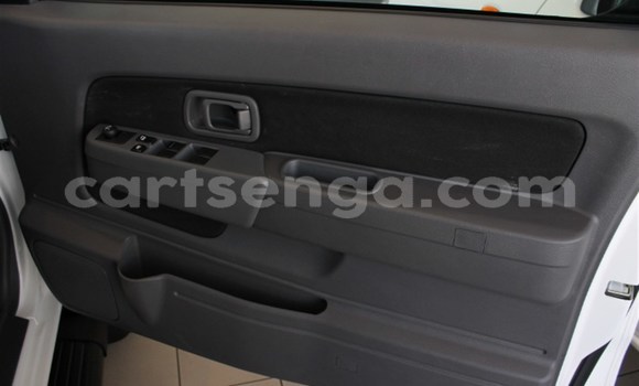 Acheter Occasion Voiture Nissan Hardbody Blanc à Manzini, Manzini Acheter Occasion Voiture Nissan Hardbody Blanc à Manzini, Manzini