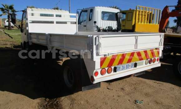 Acheter Occasion Utilitaire Hino 300 Series Blanc à Manzini, Manzini Acheter Occasion Utilitaire Hino 300 Series Blanc à Manzini, Manzini