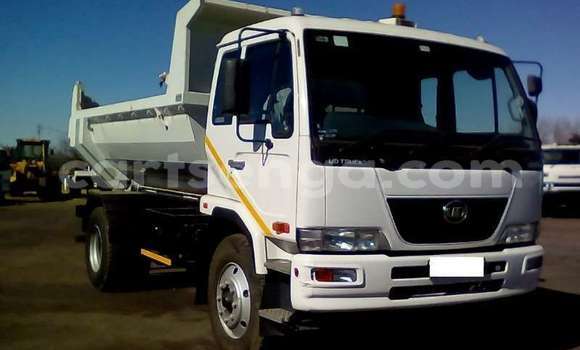 Acheter Occasion Utilitaire Nissan UD Blanc à Mbabane, Manzini Acheter Occasion Utilitaire Nissan UD Blanc à Mbabane, Manzini