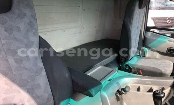 Acheter Occasion Utilitaire Nissan UD Blanc à Mbabane, Manzini Acheter Occasion Utilitaire Nissan UD Blanc à Mbabane, Manzini