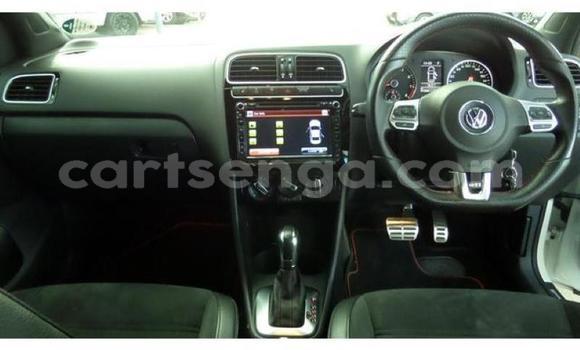 Nunua Ilio tumika Volkswagen Polo GTI White Gari ndani ya Manzini nchini Manzini Nunua Ilio tumika Volkswagen Polo GTI White Gari ndani ya Manzini nchini Manzini