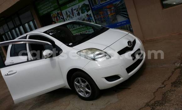 Buy Used Toyota Vitz White Car in Manzini in Swaziland Buy Used Toyota Vitz White Car in Manzini in Swaziland