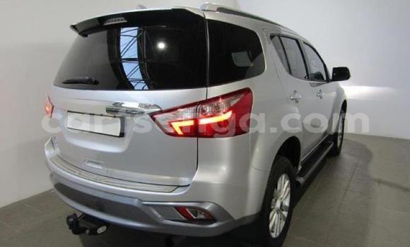 Buy Used Isuzu MU-X Silver Car in Mbabane in Manzini Buy Used Isuzu MU-X Silver Car in Mbabane in Manzini