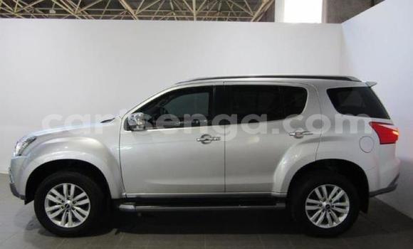 Buy Used Isuzu MU-X Silver Car in Mbabane in Manzini Buy Used Isuzu MU-X Silver Car in Mbabane in Manzini