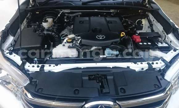 Acheter Occasion Voiture Toyota Hilux Blanc à Manzini, Manzini Acheter Occasion Voiture Toyota Hilux Blanc à Manzini, Manzini