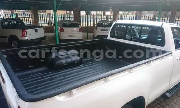 Acheter Occasion Voiture Toyota Hilux Blanc à Manzini, Manzini Acheter Occasion Voiture Toyota Hilux Blanc à Manzini, Manzini