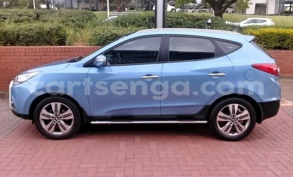 Buy Used Hyundai ix35 Blue Car in Ezulwini in Hhohho Buy Used Hyundai ix35 Blue Car in Ezulwini in Hhohho