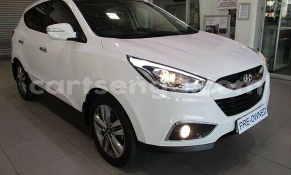 Buy Used Hyundai ix35 White Car in Ezulwini in Hhohho Buy Used Hyundai ix35 White Car in Ezulwini in Hhohho