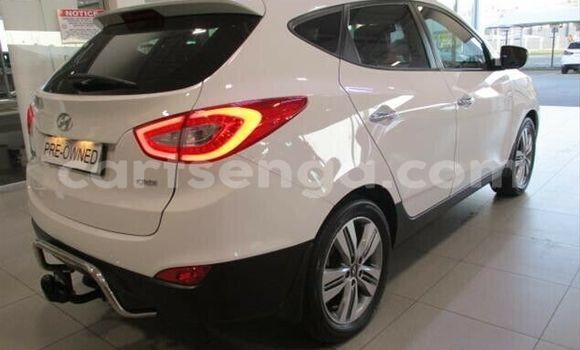 Buy Used Hyundai ix35 White Car in Ezulwini in Hhohho Buy Used Hyundai ix35 White Car in Ezulwini in Hhohho
