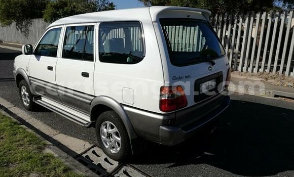 Buy Used Toyota Comfort White Car in Ezulwini in Hhohho Buy Used Toyota Comfort White Car in Ezulwini in Hhohho