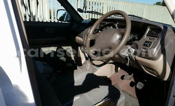 Buy Used Toyota Comfort White Car in Ezulwini in Hhohho Buy Used Toyota Comfort White Car in Ezulwini in Hhohho