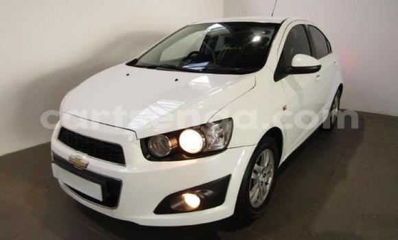 Nunua Ilio tumika Chevrolet Sonic White Gari ndani ya Mbabane nchini Manzini Nunua Ilio tumika Chevrolet Sonic White Gari ndani ya Mbabane nchini Manzini