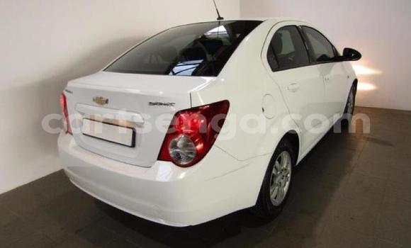 Nunua Ilio tumika Chevrolet Sonic White Gari ndani ya Mbabane nchini Manzini Nunua Ilio tumika Chevrolet Sonic White Gari ndani ya Mbabane nchini Manzini