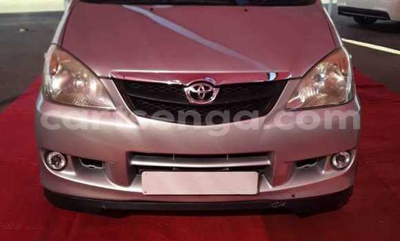 Nunua Ilio tumika Toyota Avanza Silver Gari ndani ya Bulembu nchini Hhohho Nunua Ilio tumika Toyota Avanza Silver Gari ndani ya Bulembu nchini Hhohho