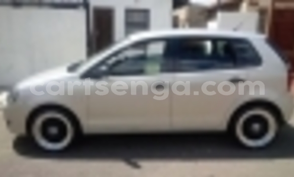 Buy Used Volkswagen Polo Silver Car in Ezulwini in Hhohho Buy Used Volkswagen Polo Silver Car in Ezulwini in Hhohho