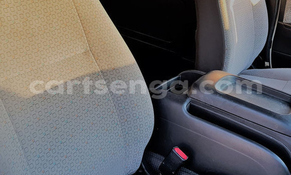 Nunua Ilio tumika Toyota 4Runner White Gari ndani ya Bulembu nchini Hhohho Nunua Ilio tumika Toyota 4Runner White Gari ndani ya Bulembu nchini Hhohho