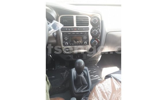 Acheter Import Voiture Kia Rio Blanc à Import - Dubai, Hhohho Acheter Import Voiture Kia Rio Blanc à Import - Dubai, Hhohho