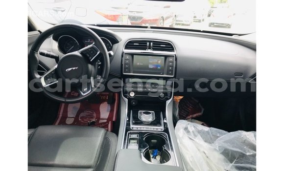 Nunua Imported Jaguar XE Red Gari ndani ya Import - Dubai nchini Hhohho Nunua Imported Jaguar XE Red Gari ndani ya Import - Dubai nchini Hhohho