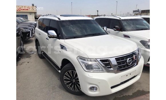 Buy Import Nissan Patrol White Car in Import - Dubai in Hhohho Buy Import Nissan Patrol White Car in Import - Dubai in Hhohho