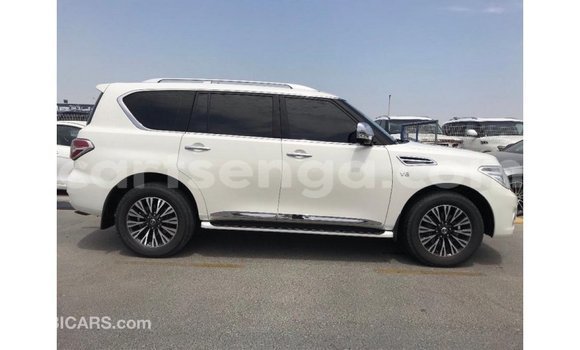 Buy Import Nissan Patrol White Car in Import - Dubai in Hhohho Buy Import Nissan Patrol White Car in Import - Dubai in Hhohho