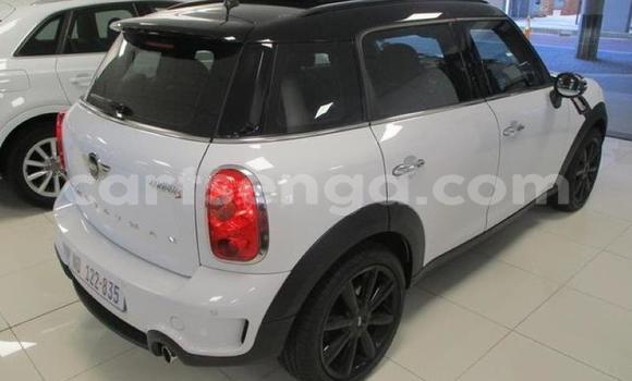 Buy Used MINI Countryman White Car in Matsapha in Manzini Buy Used MINI Countryman White Car in Matsapha in Manzini